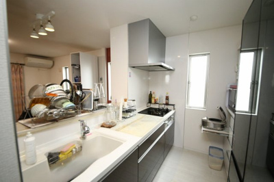 【キッチン】 | 新白岡9丁目中古住宅 | システムキッチン
