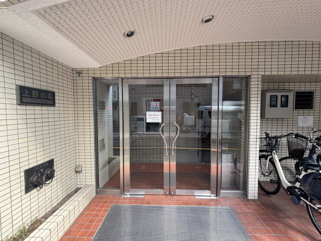 上野の森リリエンハイムのエントランス