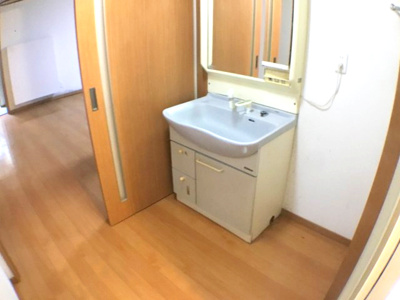 【独立洗面台】 | 梶中古住宅+事務所作業場