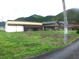 【外観】 | 梶中古住宅+事務所作業場