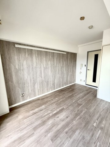 ジョイフル新八柱の居間・リビング|カジュアルな雰囲気の室内です