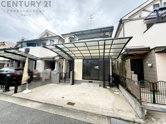 木造2階建て