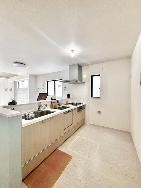 エルデ豊田市明和町1期　全3棟　新築戸建のキッチン