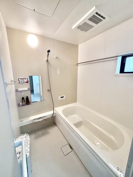 エルデ豊田市明和町1期　全3棟　新築戸建の浴室