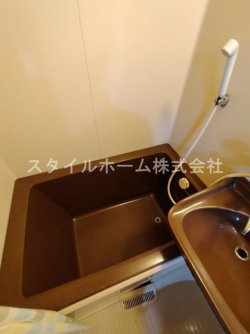 フォーブル西松山の浴室