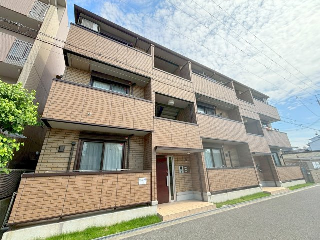 アルカディア2の外観