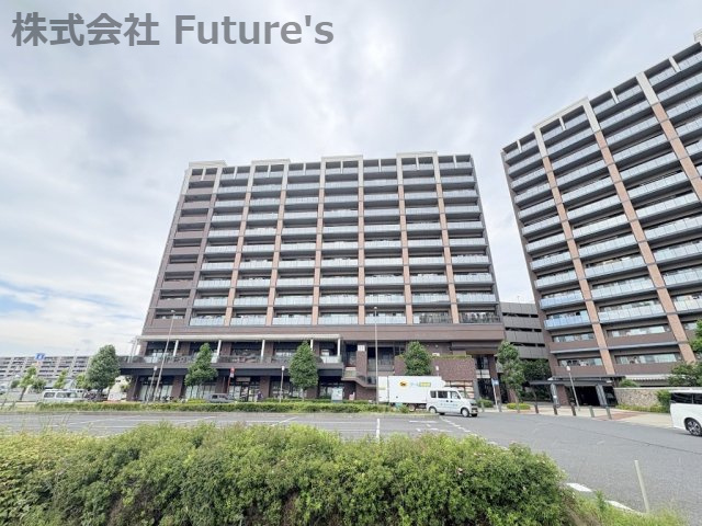 ザ・ライオンズ三郷中央レジデンスCの外観|三郷中央駅徒歩1分！都内までのアクセス良好