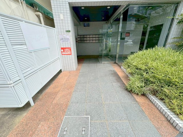 TSエクシードのエントランス