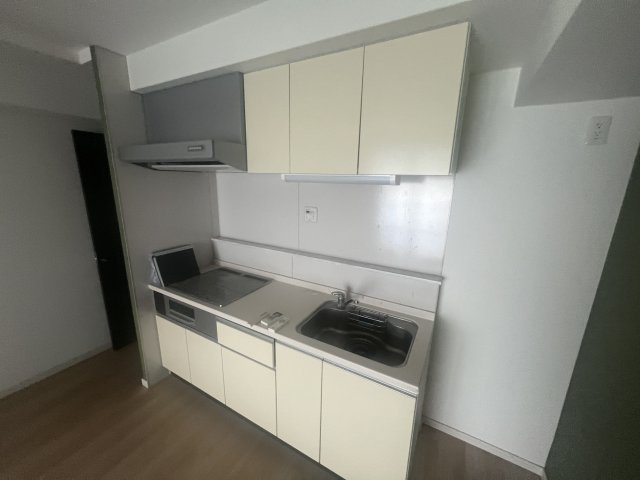 スカイ・シーフロント塩屋のキッチン