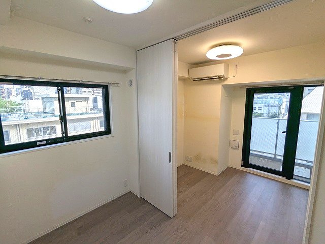 CREATIF秋葉原