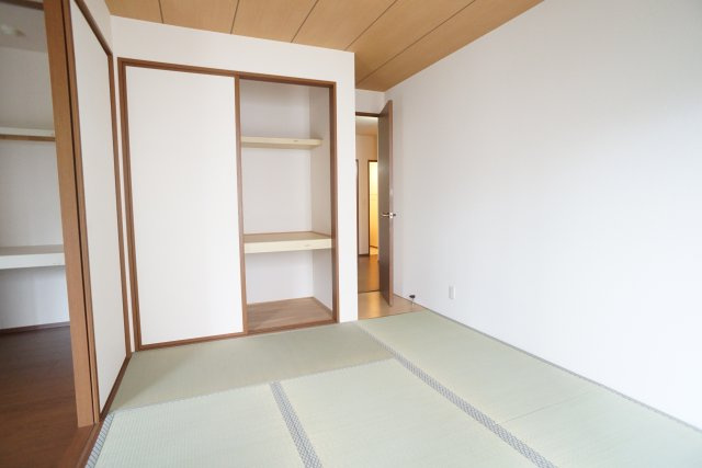 アリュール逆瀬川の収納