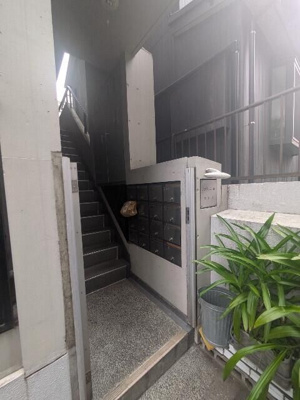 【エントランス】 | アクチュエールホシノ