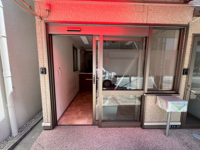 平田町３丁目店舗事務所の内装