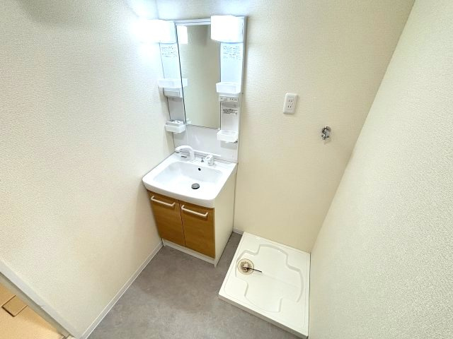 ハイツまほろばの洗面所