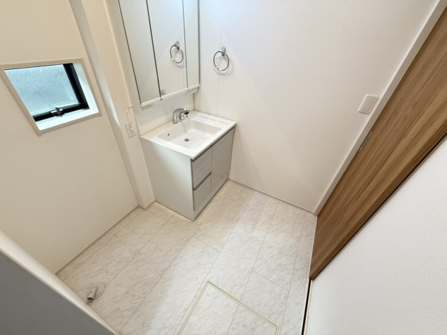 GRAFARE堺市堀上緑町2期　1号棟の独立洗面台