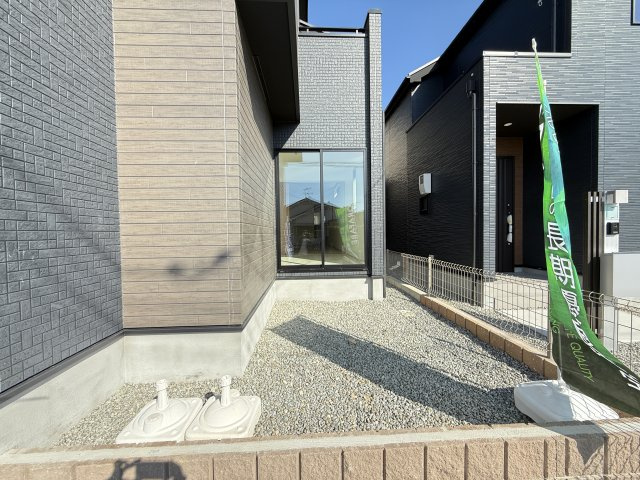 GRAFARE堺市堀上緑町2期　1号棟の庭