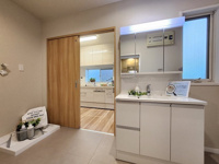 【独立洗面台】 | 新宮町湊坂六丁目　中古戸建☆仲介手数料無料☆