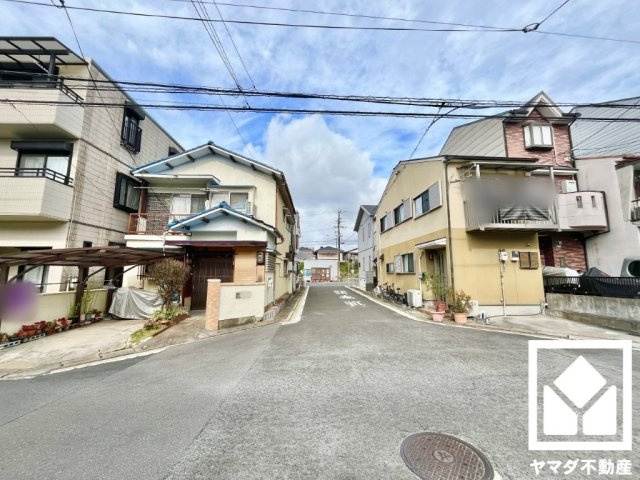 伏見区醍醐僧尊坊町の前面道路含む現地写真