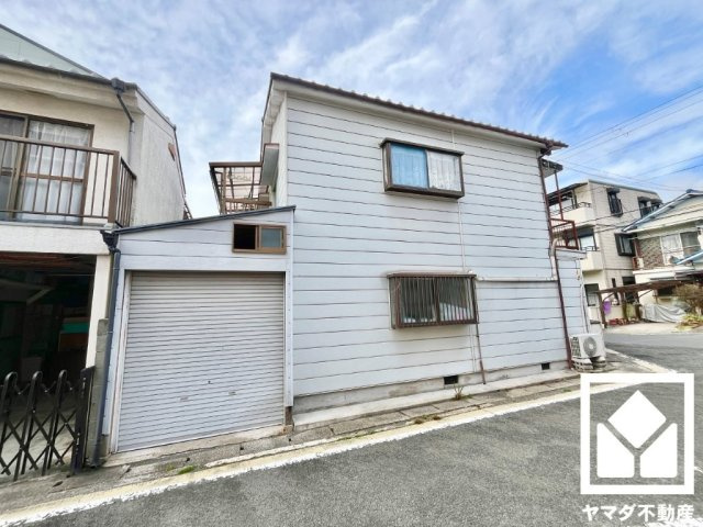 伏見区醍醐僧尊坊町の外観
