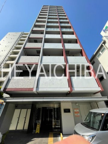 クレイシア亀戸のエントランス