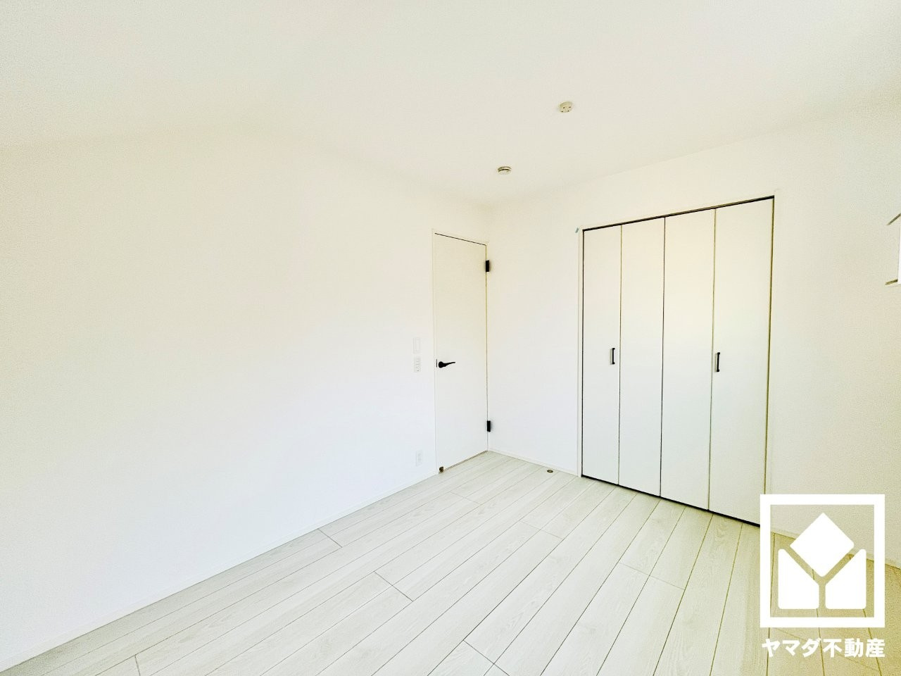 久御山町佐山双置　24-1期　1号棟の洋室