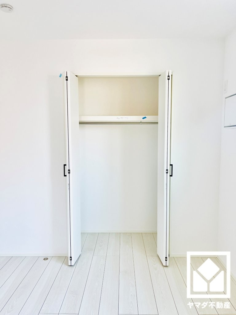 久御山町佐山双置　24-1期　1号棟の収納