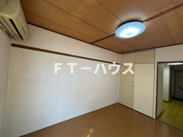 クロノス薬円台の内装