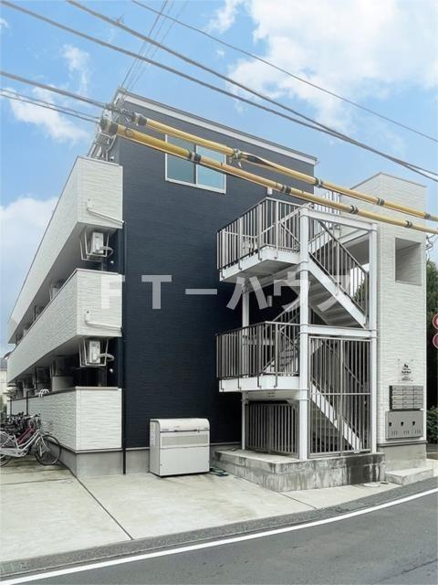 ラウレアファーストの外観