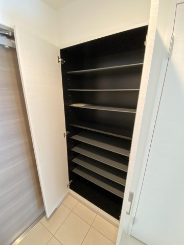 ラファセグランビア博多の収納