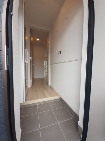 レインボーヒル・ハイツⅢ　Ｂの玄関