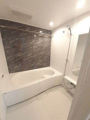 フルールデシャン　Ⅰの浴室