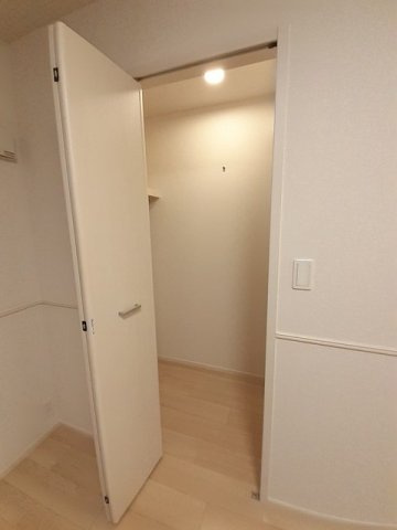 フルールデシャン　Ⅱの収納