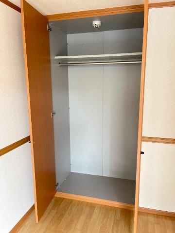 ファビュラスの収納|南洋室収納