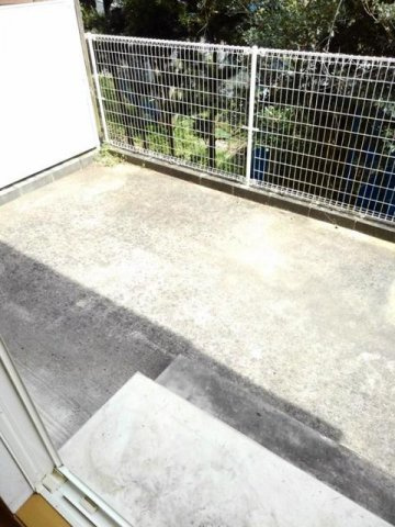 グレ－ス新町の庭