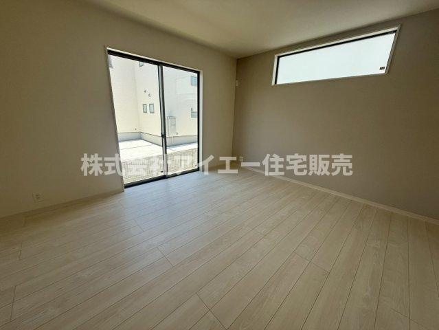 ■■　南城市知念久手堅－2号棟（全５棟）の洋室|個人の部屋や寝室として使える洋室です