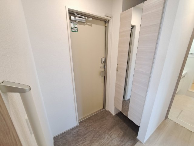 D-residence上甲子園の玄関