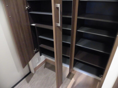 【収納】 | ロータスヒルＢ | 小物を収納するのに便利です