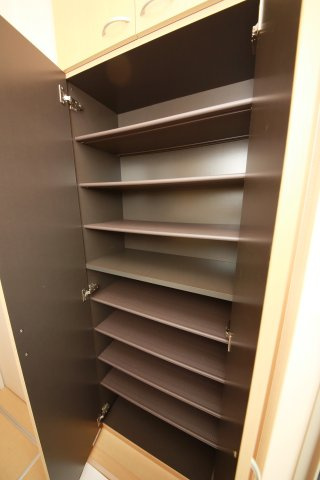 グランディールBの収納