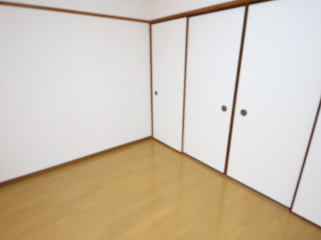 ラウレア生駒の寝室