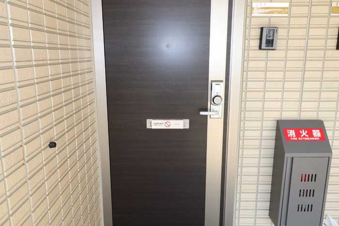 パークハイム A棟の玄関
