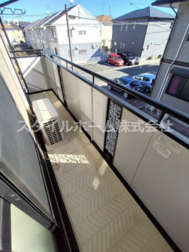 ラ・フィーネ曙Ａ棟のバルコニー