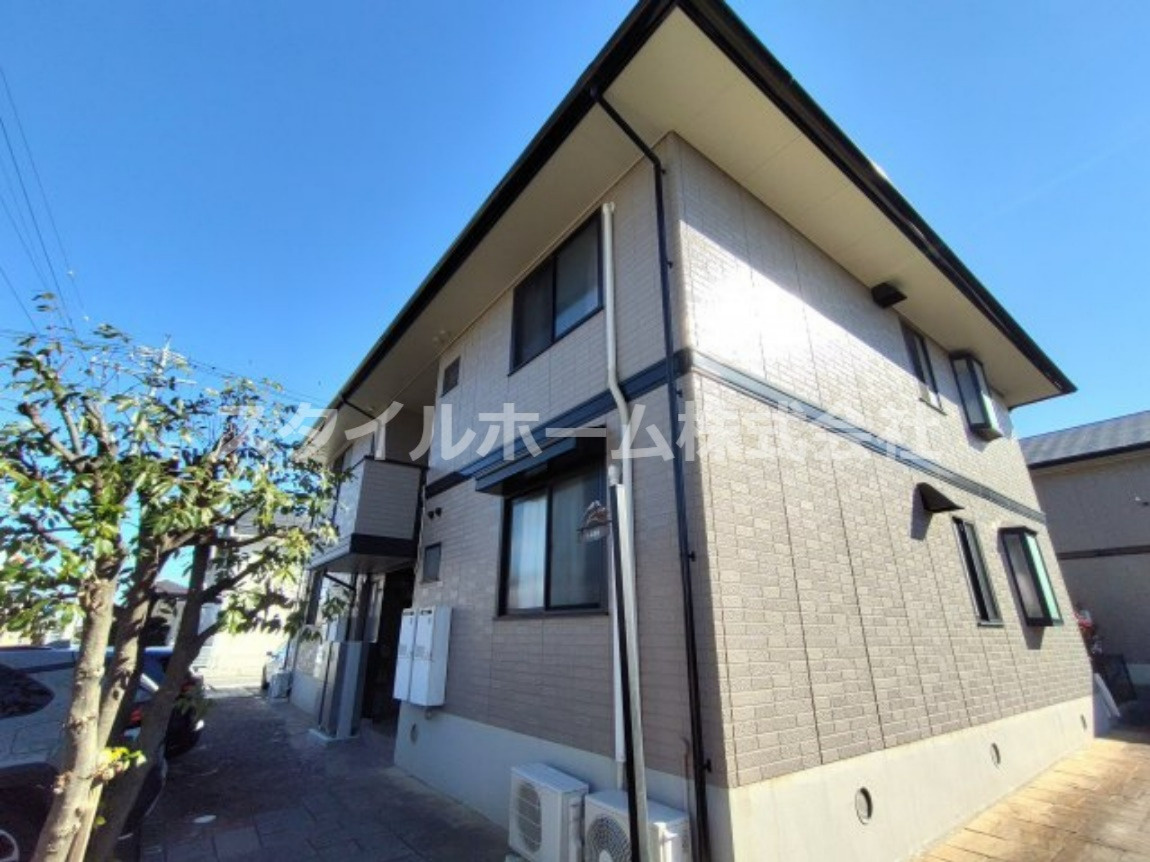 ラ・フィーネ曙Ａ棟の外観