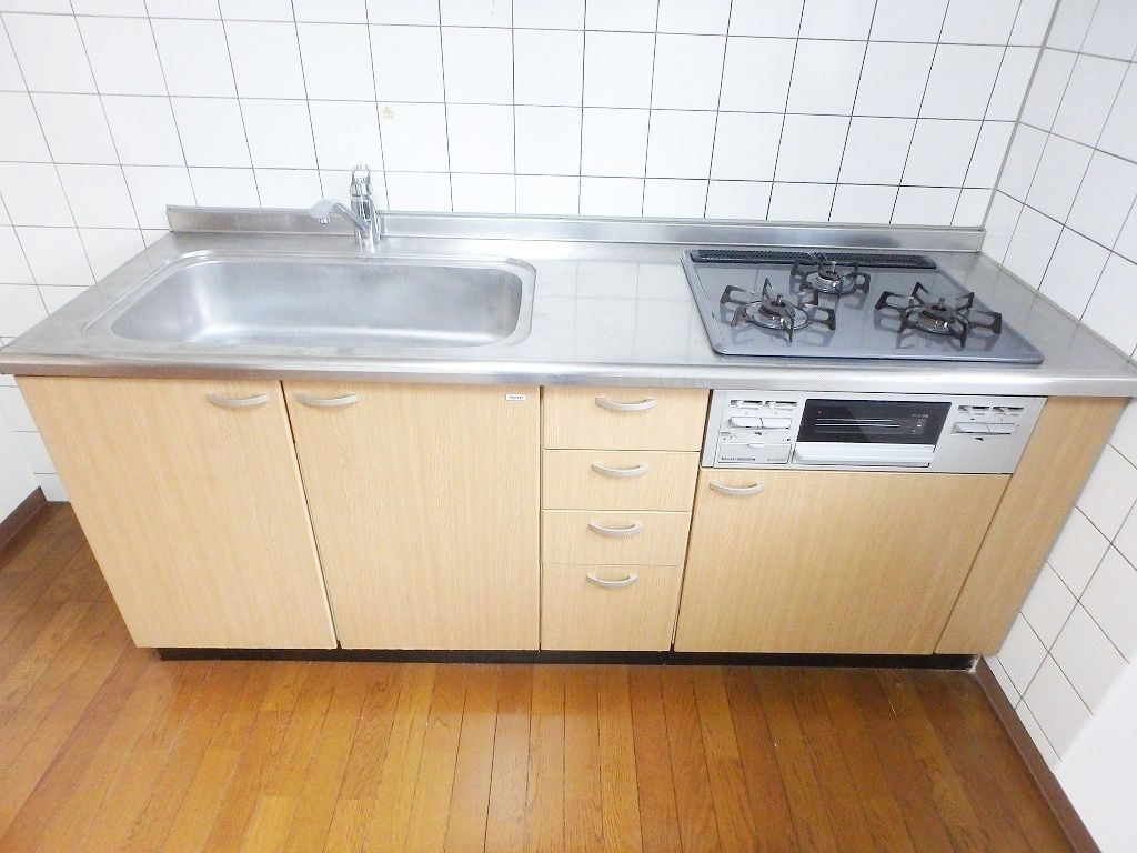 エクセルハイツ 北のキッチン|キッチンでお料理をお楽しみください