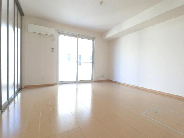 【居間・リビング】