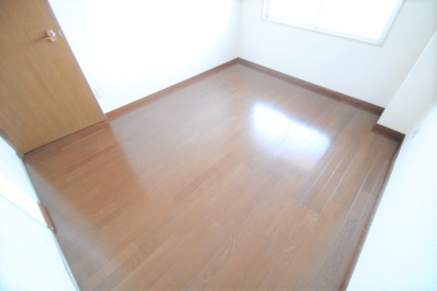 レジデンス高屋敷の内装|内装もきれいです