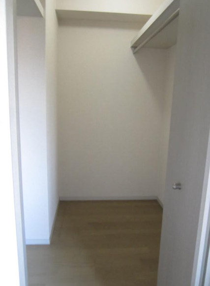 シャルム高松IIの収納|こまごまとしたものを収納できそうですね