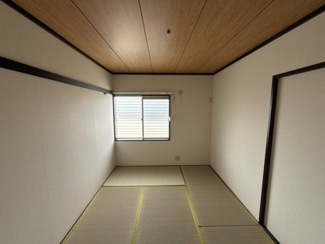 フレグランス双葉の和室