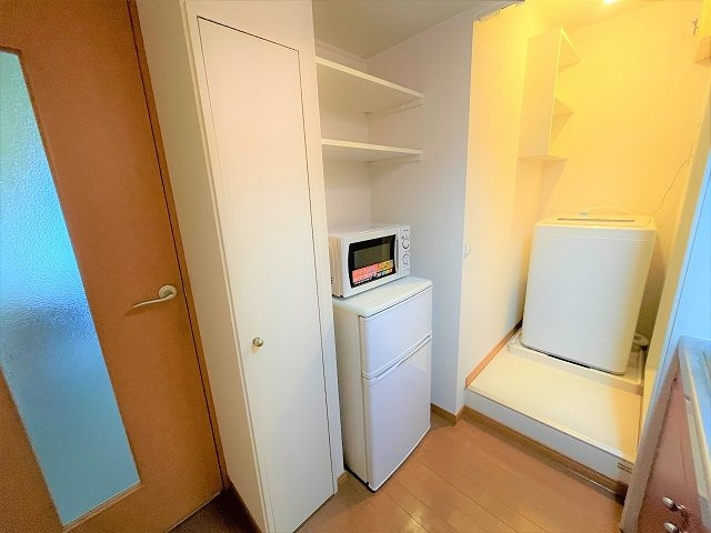 レオパレスＫのその他|冷蔵庫・電子レンジ設済み