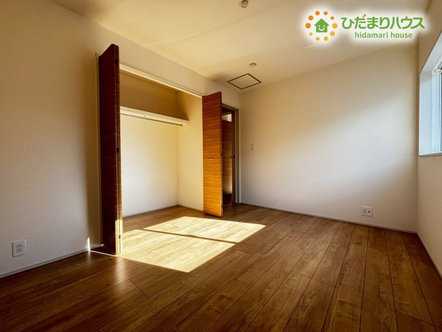 本庄市下野堂　新築一戸建て　ブルーミングガーデン　01の収納