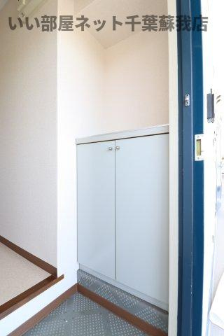 ハイムカメリアの玄関|明るい玄関です